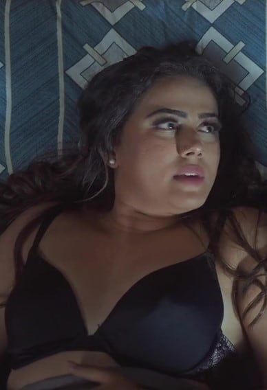 Raveena (2022) Hindi S01 EP03 PrimeShots Exclusive Series