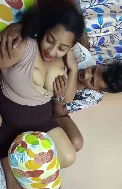Desi Aunty Sexy Fucking (2023) Hindi Short Film Uncensored