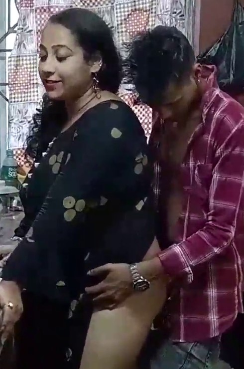 Hot Desi Milf Threesome (2023) Hindi Short Film Uncensored