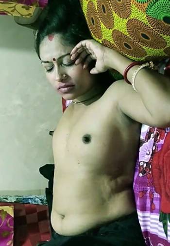 Desi Beautiful Bhabhi Sex Relation With Brother’s Friend (2024) Hindi Short Film